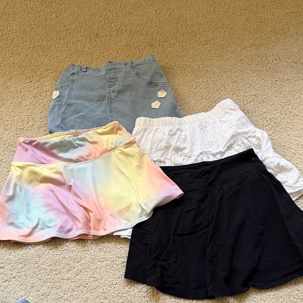 Lot of 4 skorts size 8-cat & jack, little lass, Tek gear, SO
